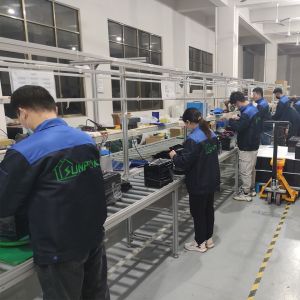 On Grid / Off Grid Hybrid Inverter 3kw 5kw 6kw 8kw 10kw 24 Volt Off Grid Solar