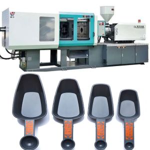 550kN-1600kN Clamping Force PET Preform Injection Molding Machine 154cm3-3200cm3