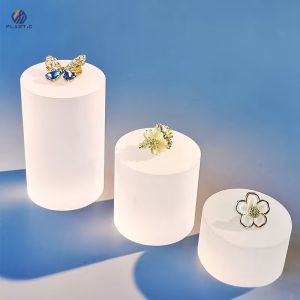 Custom Acrylic Jewelry Display Stand Lightweight Design Acrylic Cylinder