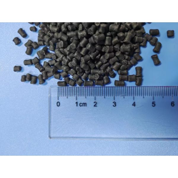 Competitive-Grade Black Dehydration and Defoaming Masterbatch for Water