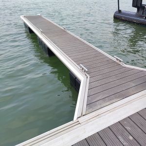 Low Maintenance Aluminum Alloy Floating Docks with Smooth Surface
