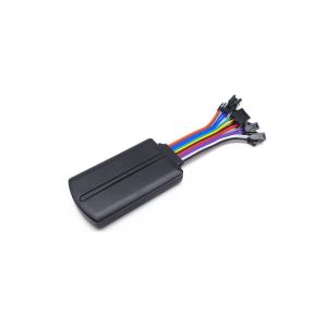 ACC Detection Mini Vehicle GPS Tracker For Car Motorcycles Fuel Sensor Tracking