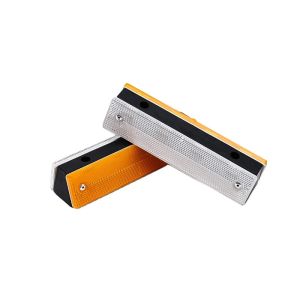 Wholesale Plastic Delineator for Road Facilities EN124 Standard Highway Guardrail Reflector from china suppliers
