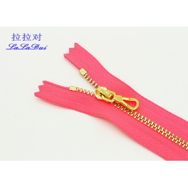 Quality 3# Good Quality Shiny Gold Closed End Metal Teeth Zipper With Custom Puller for sale