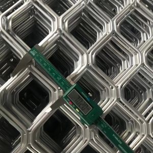 Aluminium Diamond Grille Window Screens , Expanded Metal Security Mesh