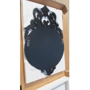 Crown Design Hanging Venetian Wall Mirror 55 * 83cm Size Custom Shape / Color