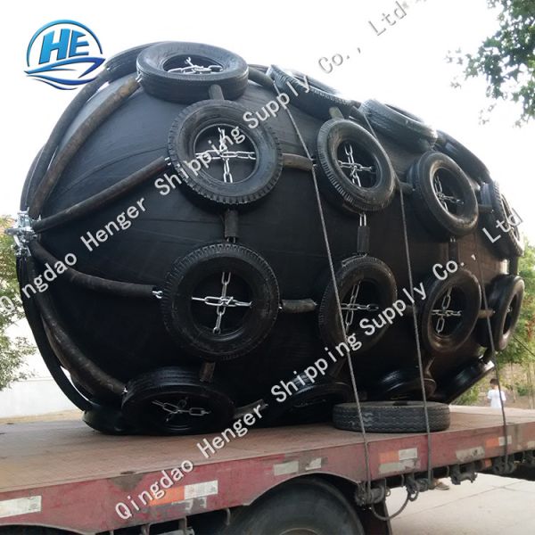 Quality 2.5*4m Marine Pneumatic Rubber Fender With Galvanized And Tyre Sheath Dock And Ship for sale