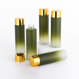 150ml Small Gradient Green Plastic Spray Bottle With Screw Cap