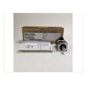 Yaskawa SGMAH-A5AAA61 AC SERVO MOTOR 50W 200V 0.64A 3000RPM NEW