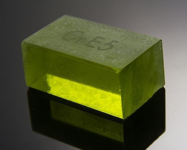 Wide Pump Band Laser Glass / Er Glass With Various Ions Doping Iso9001