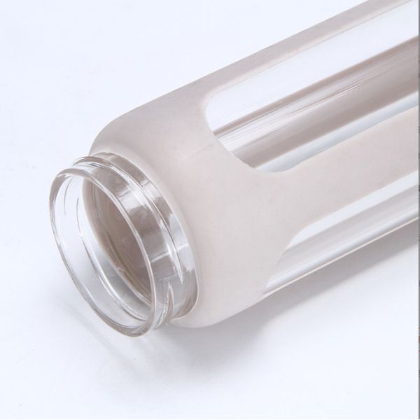 Personalised 550/750ml High Borosilicate Glass Water Bottle Custom Glass Drinking Bottle With Silicone Sleeve And Bamboo Lid Easy To Clean And