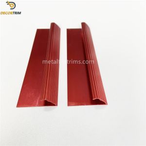 Fluted Vinyl To Carpet Transition Strip Shiny Red Decorative