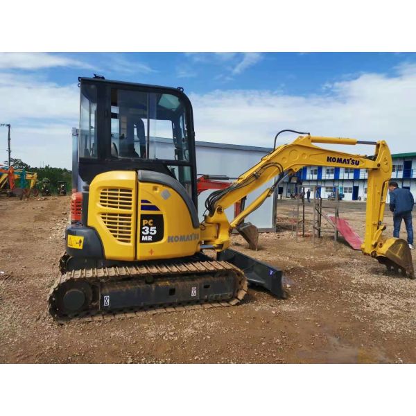 Small Space Workplace 3595kg PC35MR Used Komatsu Excavator