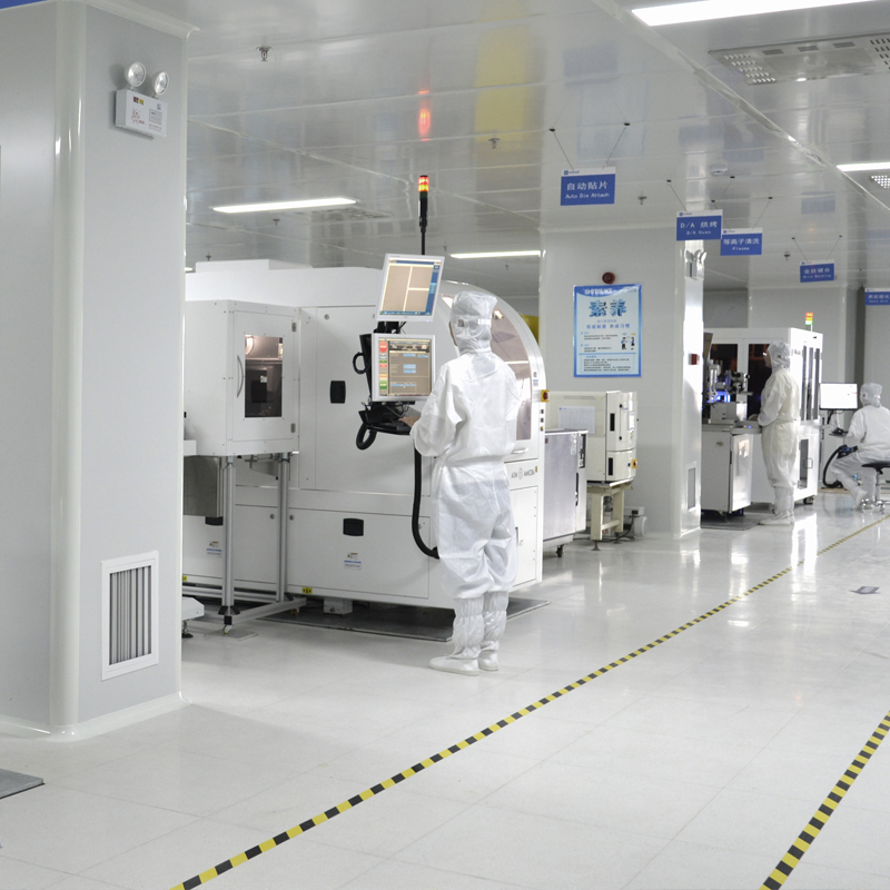 High-Speed QSFP-DD 400G SR8 Optical Transceiver Module for Data Centers