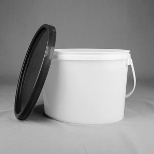 5.5L Oval Plastic Packaging Bucket Customized With A Lid And Hand Pull