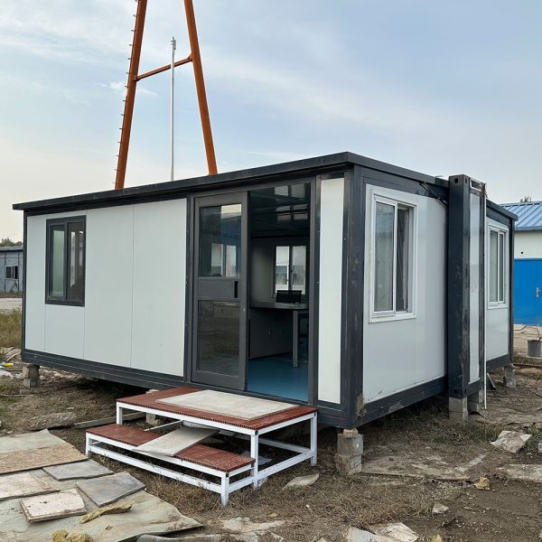 Customized Color Villa 20ft 30ft 40ft Mobile Modular House Insulated With Steel