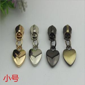 China High grade small style bag metal accessories light gold heart shape zipper puller with slider 5# on sale