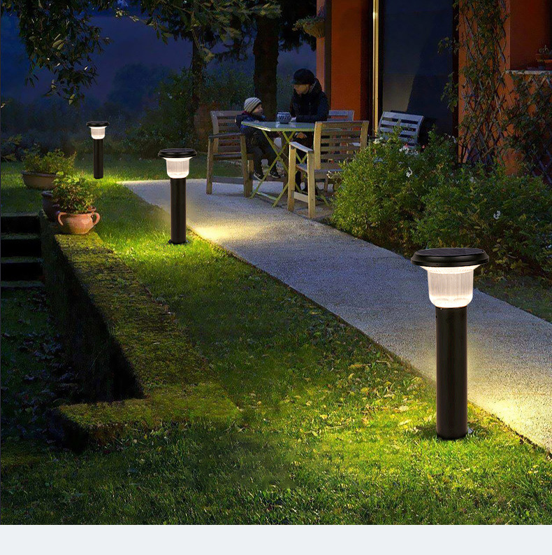 Waterproof Solar Lawn Light With IP65 Rating And Up To 12 Hours Lighting For