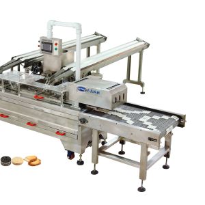 600pcs/Min Round Biscuit Sandwiching Machine / CE Certified Cracker Equipment