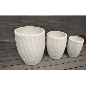 Smooth Surface And Frost Resistant Reinforced Clay Planter For Garden Plants