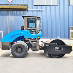 Road Construction Machinery Vibratory Road Roller 8 Ton with High Quality Spare