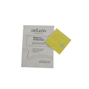 Customized Colorful Face Mask Packaging , Small Mylar Bag Pouch With Tear Notch