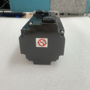 Mitsubishi HG-MR73B AC Servo Motor 3 PHASE 750W 91V 3000RPM 200HZ HG SERIES 5.8A