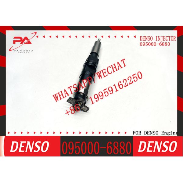 High quality fuel injector 095000-6880 RE546777 RE529149 RE529118 RE529117 RE532216