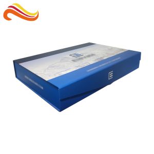 Customized folded Cardboard gift packagin Boxes With Hot Stamping Pattern