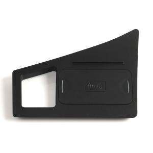 OE-Fit Car Wireless Charger For Audi Q7 with 3 coins fast chargers 10W in car