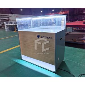 ODM Mobile Accessories Showcase With T5 LED Light