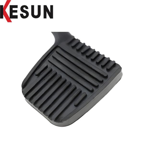 TPE Automotive Pedals Thermoplastic Elastomer With Excellent Compression Set