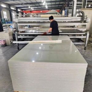 Smooth Surface Polypropylene Plastic Sheet Offering High Electrical Insulation