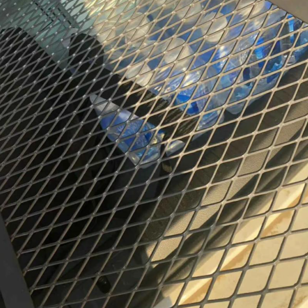 Architectural Expanded Metal Wire Mesh For Facade Cladding And Decorative Screening