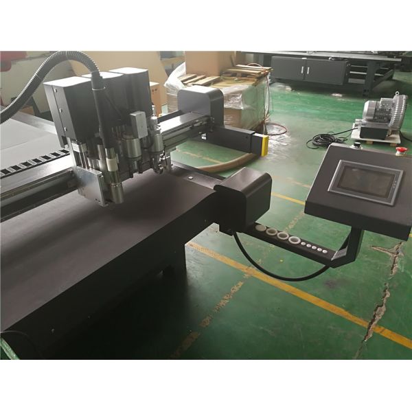 Quality Plastic Board Canvas Cutting Machine , Tent Fabric Cutter Plotter For Graphic for sale