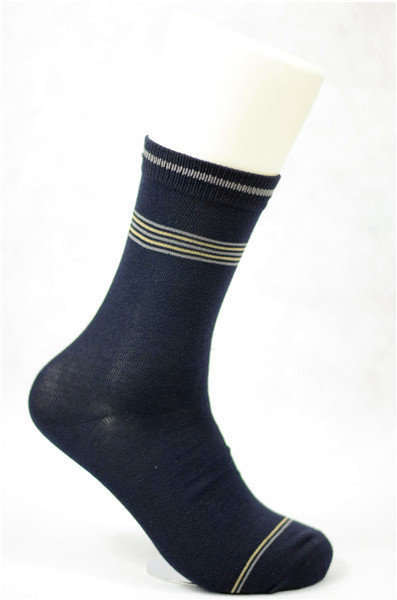 Quality Environmental Friendly Spandex Slip Proof Socks with Good Elasticity for sale