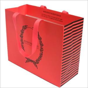 Custom Red Paper Shopping Carrier Bags Printing Services Online for packaging