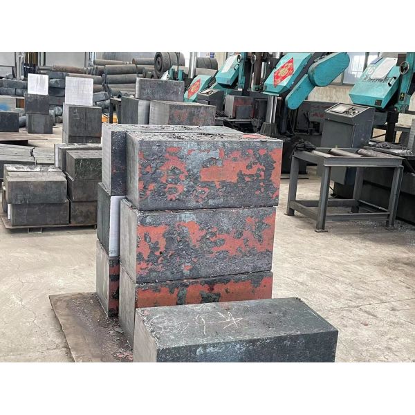 18CrNiMo7-6 45# Forged Iron Block Carbon Steel Custom Forged Parts Hydraulic Breaker