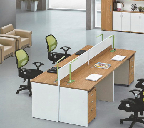 Quality modern 4 persons office table partition in warehouse in Foshan for sale